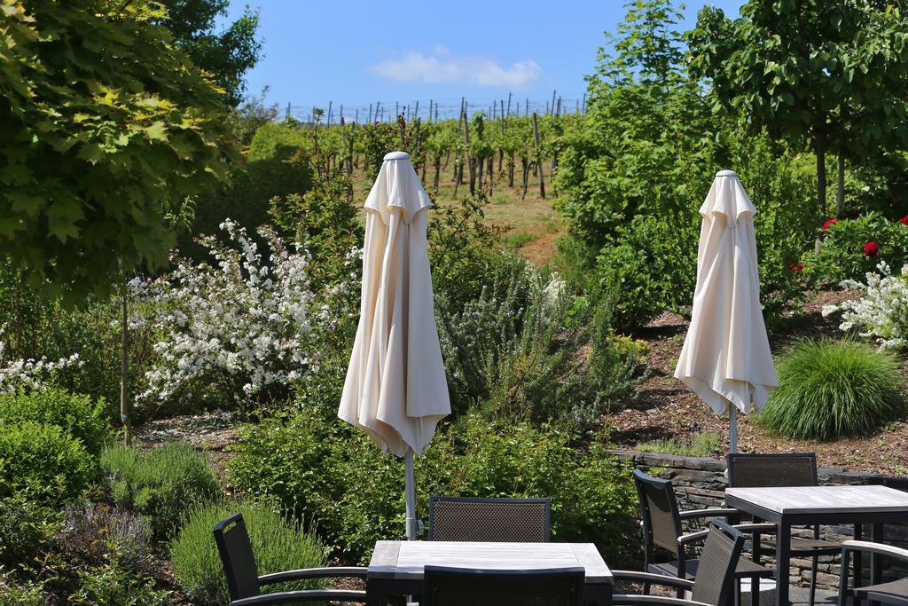 Ernst Cluesserath Weingut & Weinhotelchen Trittenheim Exterior foto